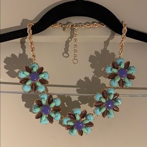 Banana republic statement necklace!